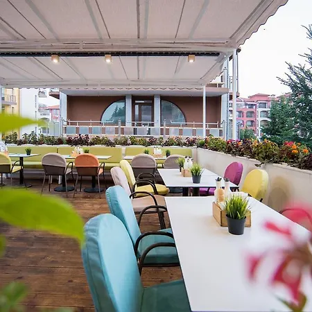 בית הארחה Kirov