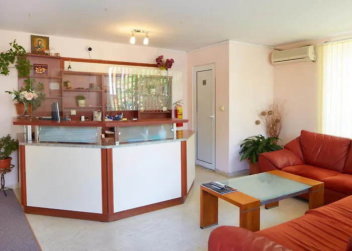 בית הארחה Kirov רבדה